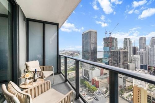 Suite at downtown Miami residences - Great view 30th floor Apartment in Miami