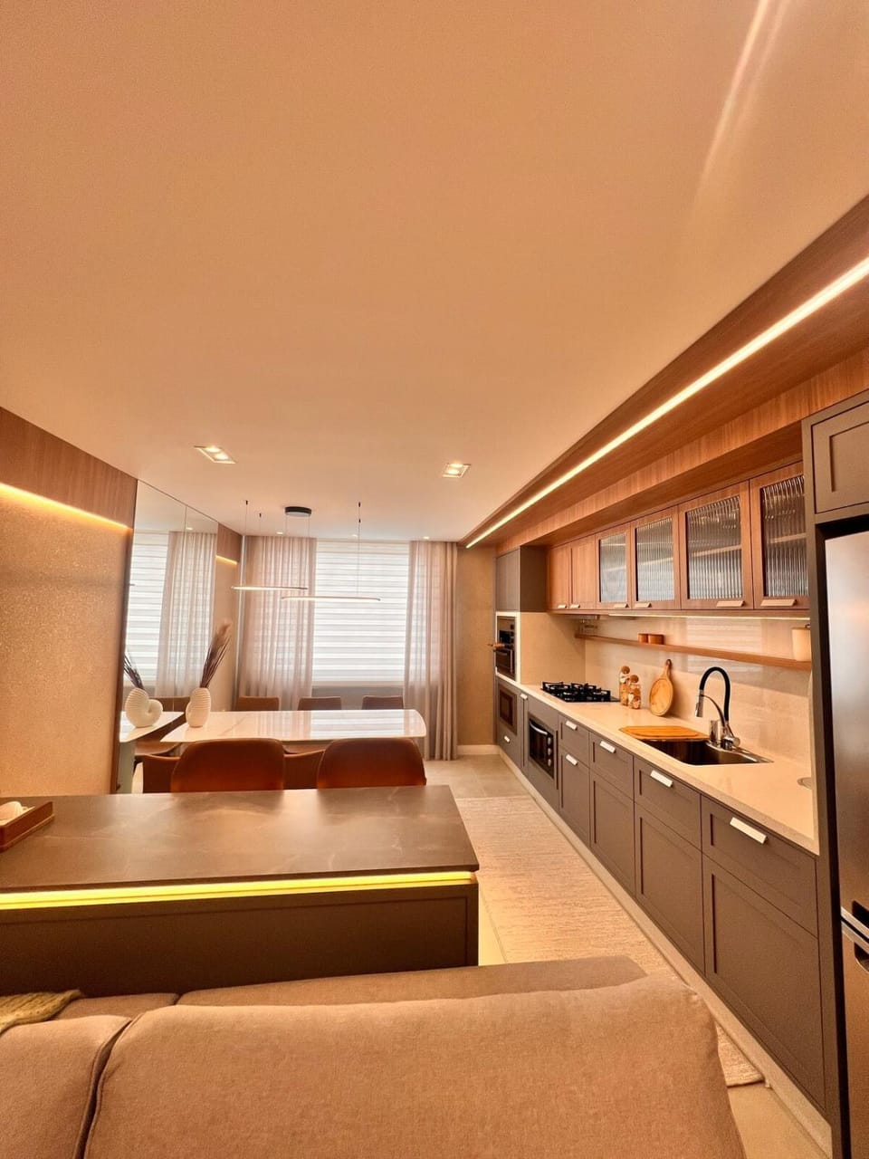 Kitchen or kitchenette, Living room, Seating area