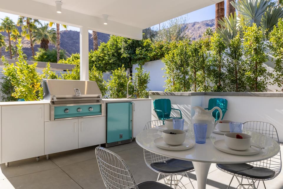 Webb House by ACME House Company House in Palm Springs