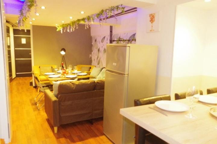 Living room, Dining area, Communal kitchen