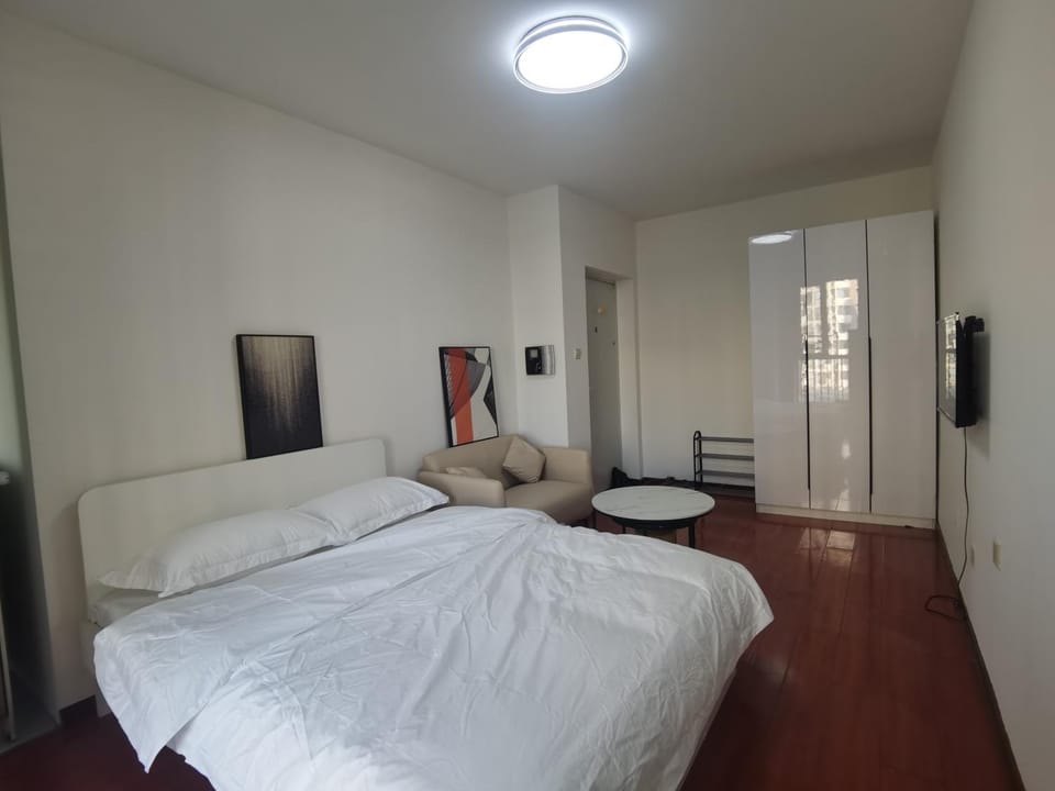 Bedroom, wardrobe
