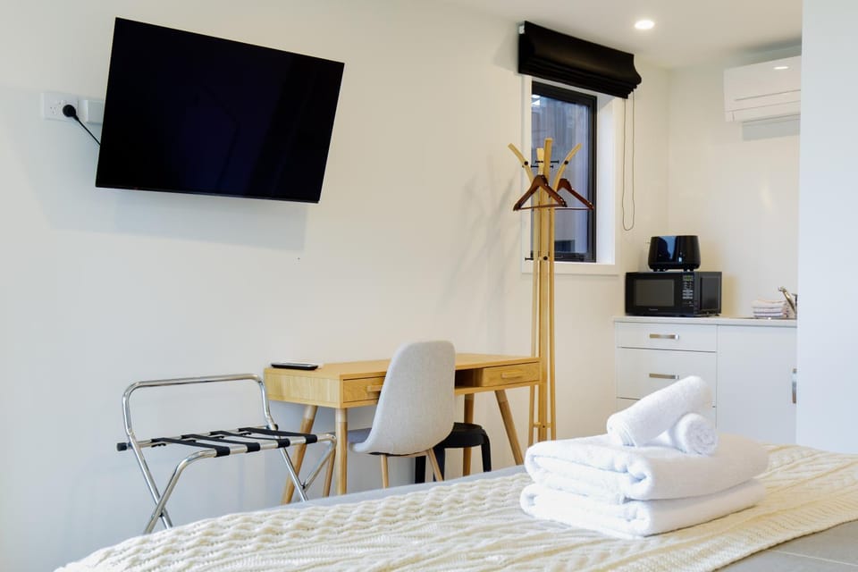 TV and multimedia, Living room, Bedroom, Guests, storage