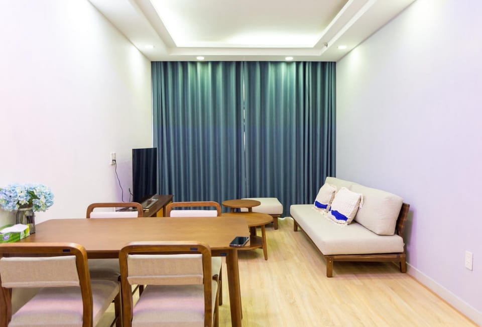 Communal lounge/ TV room, TV and multimedia, Living room, Seating area