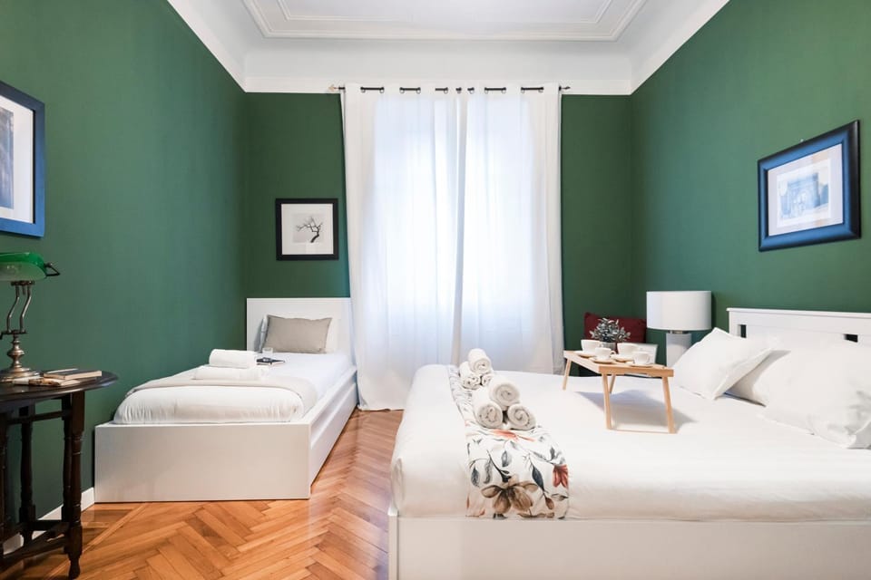 Easylife - Milan - Disciplini 17 - Historic Center Apartment in Milan
