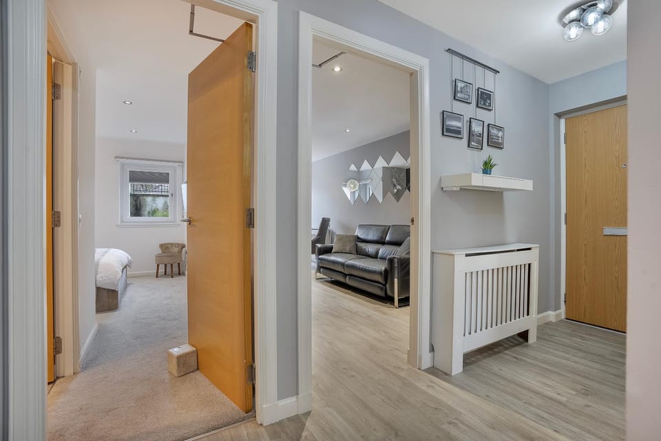 Bed, Living room, Seating area, Bedroom