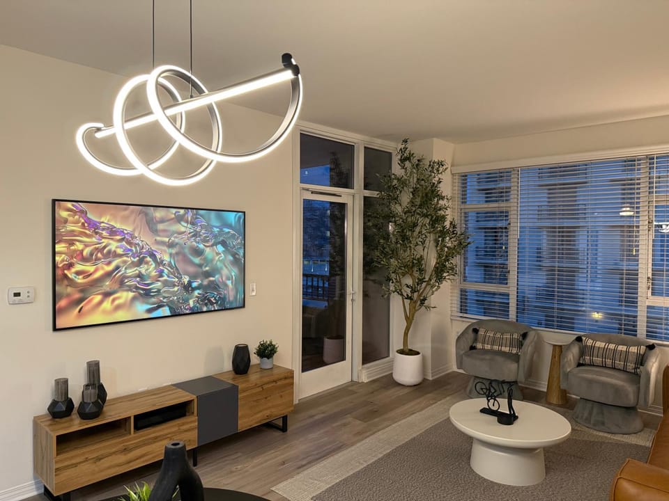 TV and multimedia, Living room, Seating area