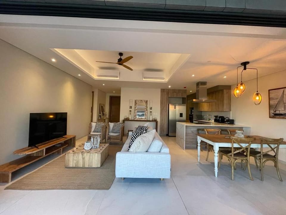 Luxury Living Mont Choisy Golf Estate! Apartment in Grand Baie