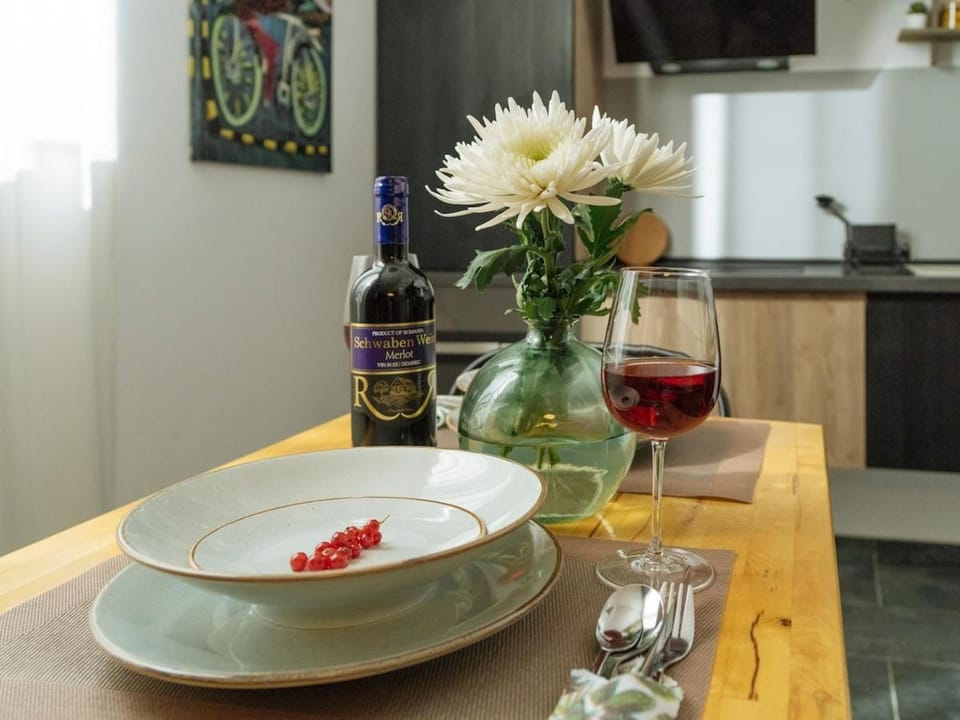 Central 20 Apartment - New Building & Parking Apartment in Bucharest