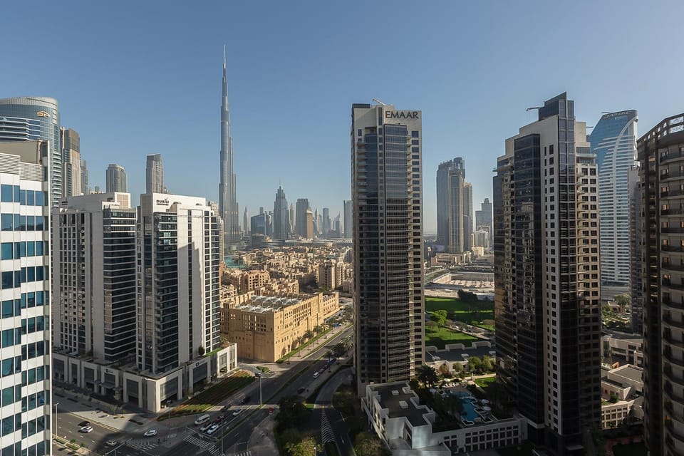 Burj & Beyond - Luxury Stay with Burj Khalifa View Apartment in Dubai