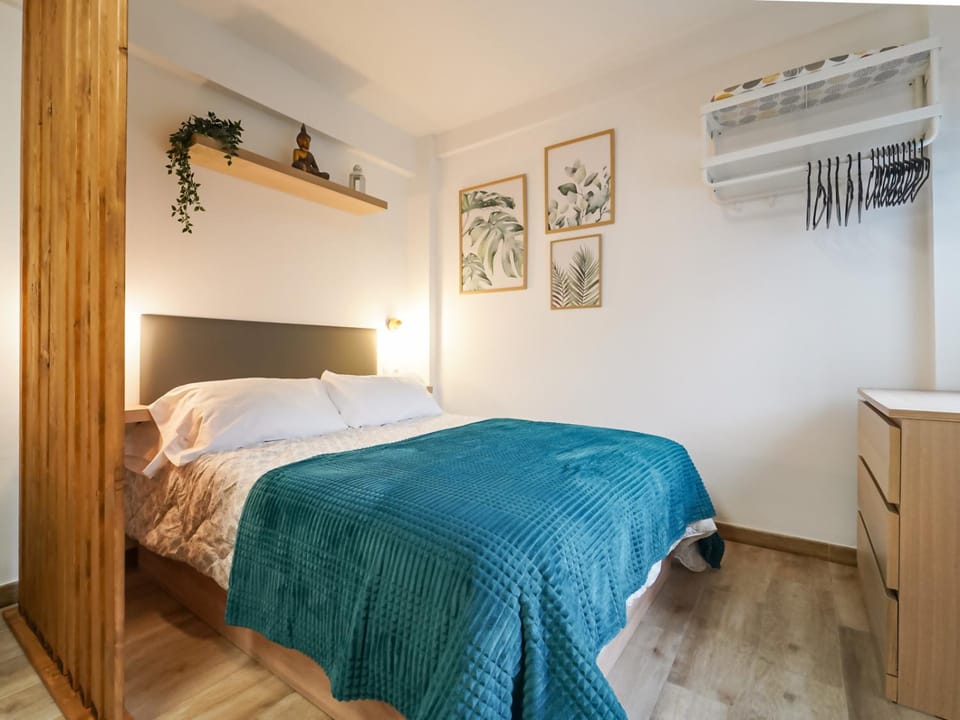 Apartamento Playa La Carihuela con Wi-Fi Apartment in Torremolinos