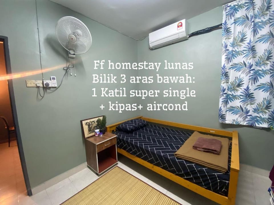 Bed, Bedroom, air conditioner