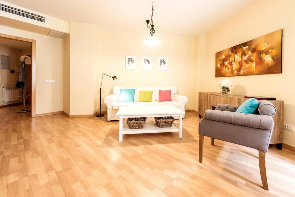 Cosy Bright Apt & 2BD 2BTH Salamanca &Goya Apartment in Madrid