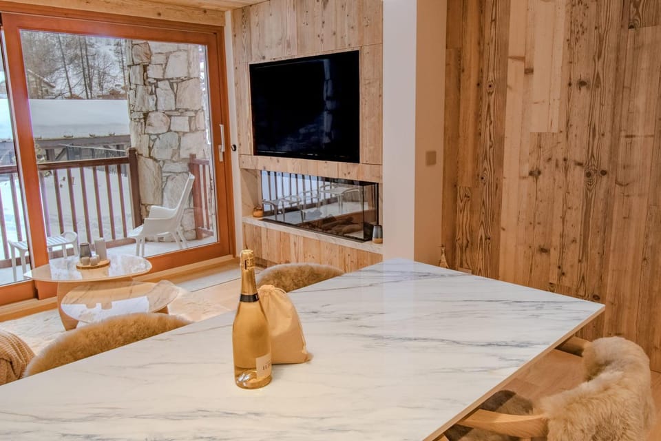 Superb renovated apartment Turios 1 Apartment in Val dIsere