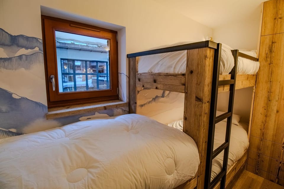 Superb renovated apartment Turios 1 Apartment in Val dIsere