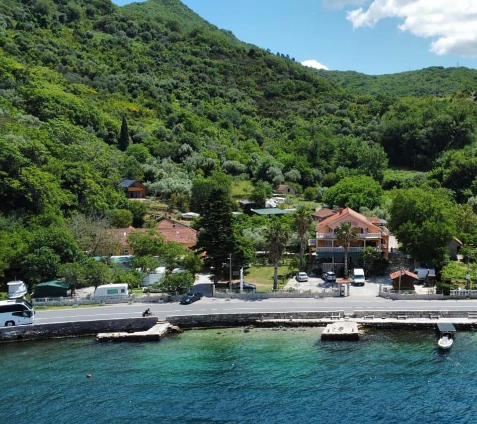 Apartments Lovcen Apartment in Kotor Municipality
