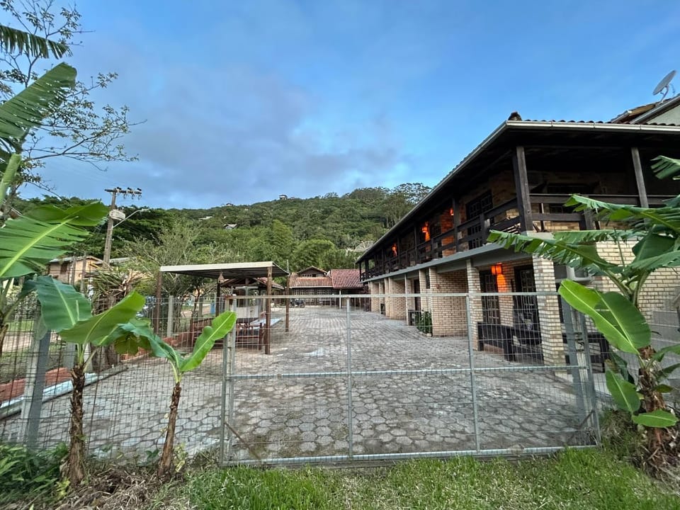 Facade/entrance, Garden