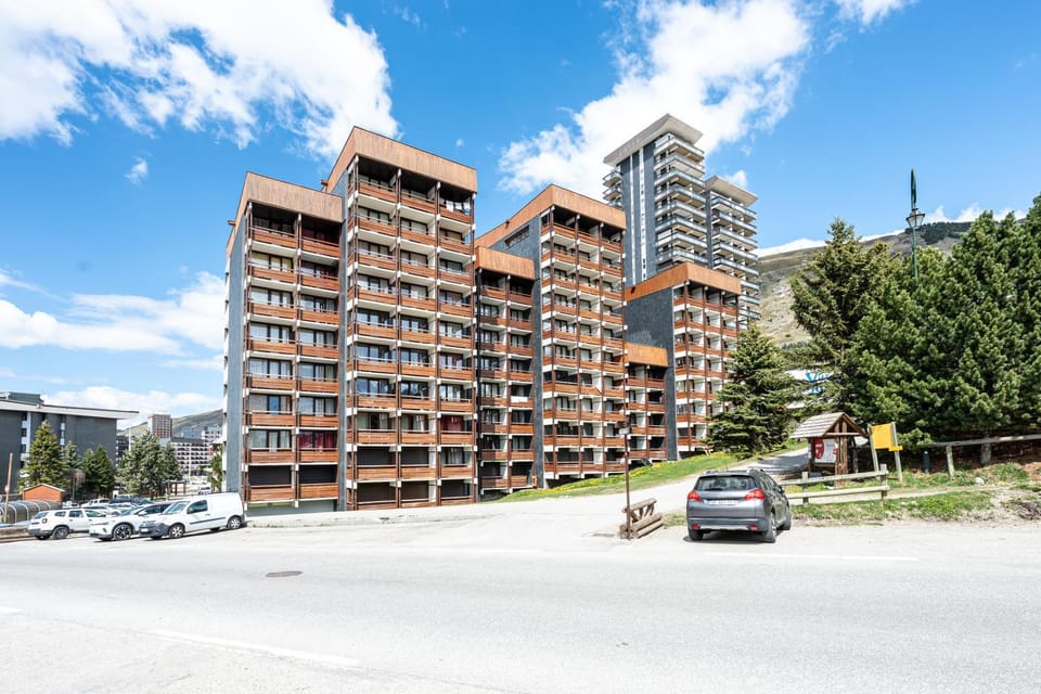 Appartement Les Menuires Apartment in Les Allues