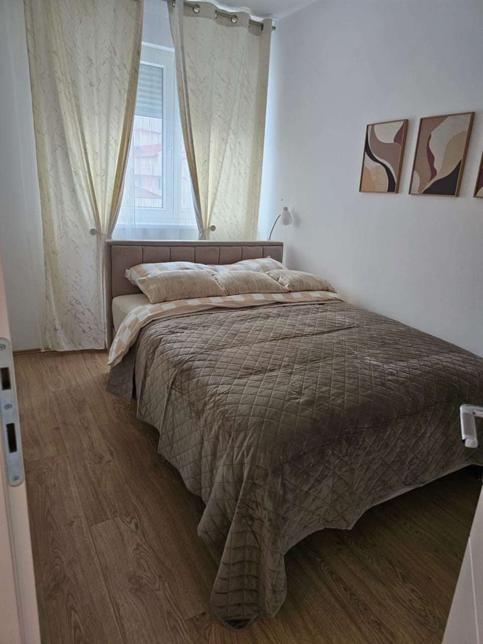 Tirkiz Apartman Banja Koviljača Apartment in Serbia
