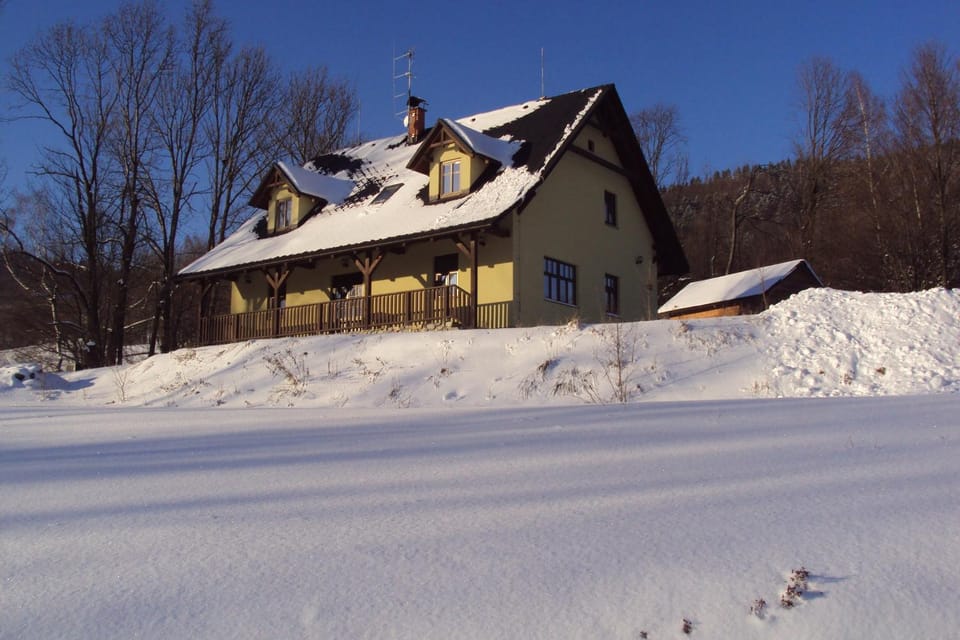 Property building, Winter