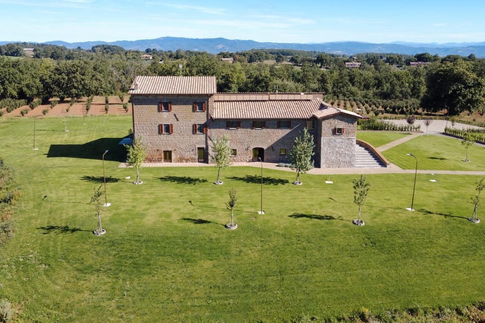 Property building, Natural landscape, Garden