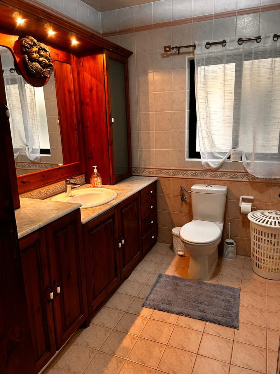 Toilet, Bathroom