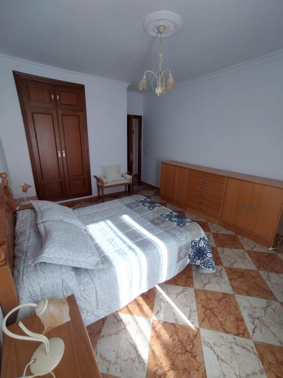 Bed, Balcony/Terrace, Bedroom, Street view, heating, internet, towels, wardrobe