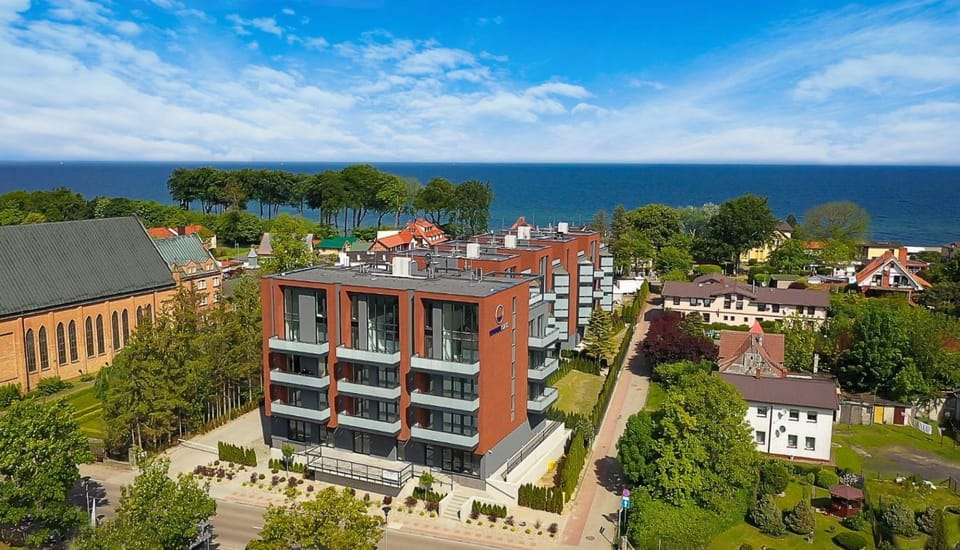 Property building, Neighbourhood, Bird's eye view, City view, Sea view, Location