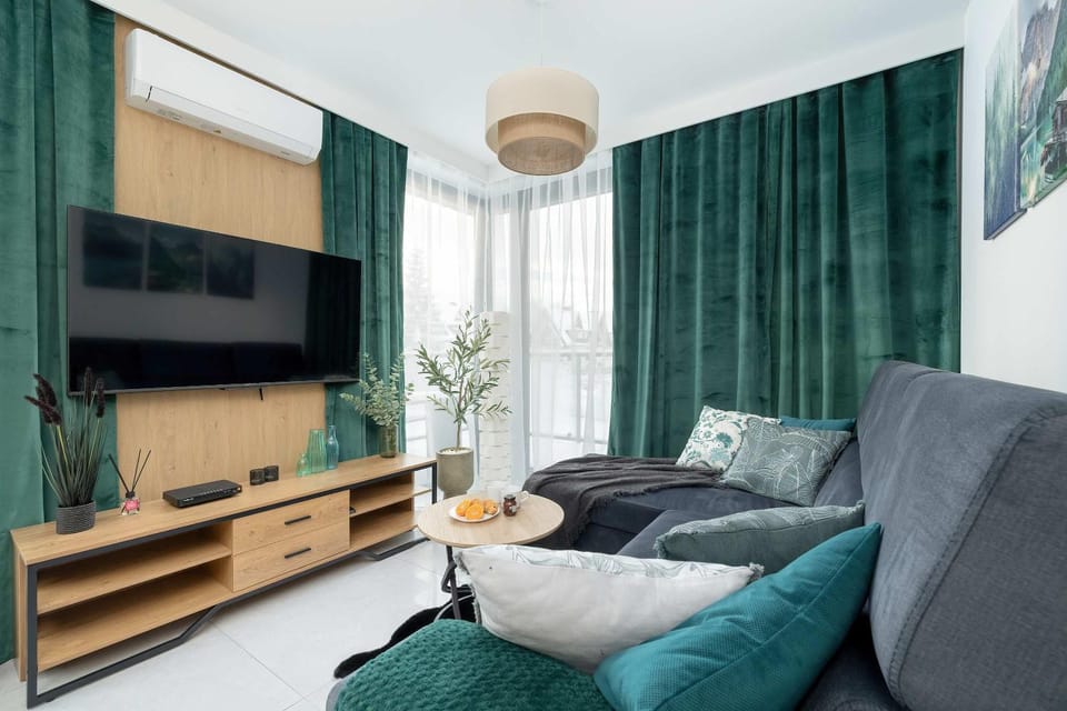 TV and multimedia, Living room