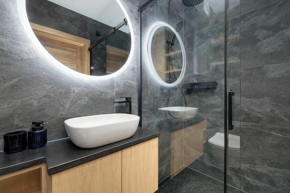 Shower, Bathroom