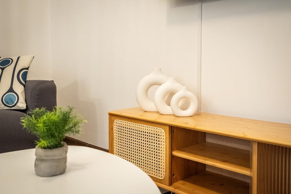 Living room, Decorative detail, Seating area