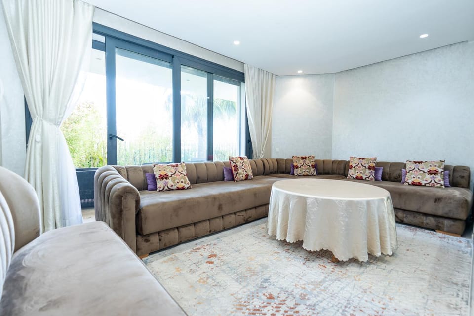 Appartement luxueux avec jardin Apartment in Rabat