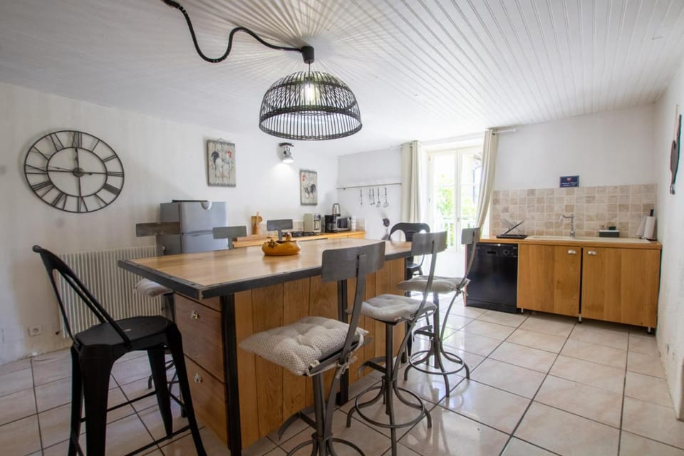 La maison de lolo et marco bis pour 6 House in Nouvelle-Aquitaine