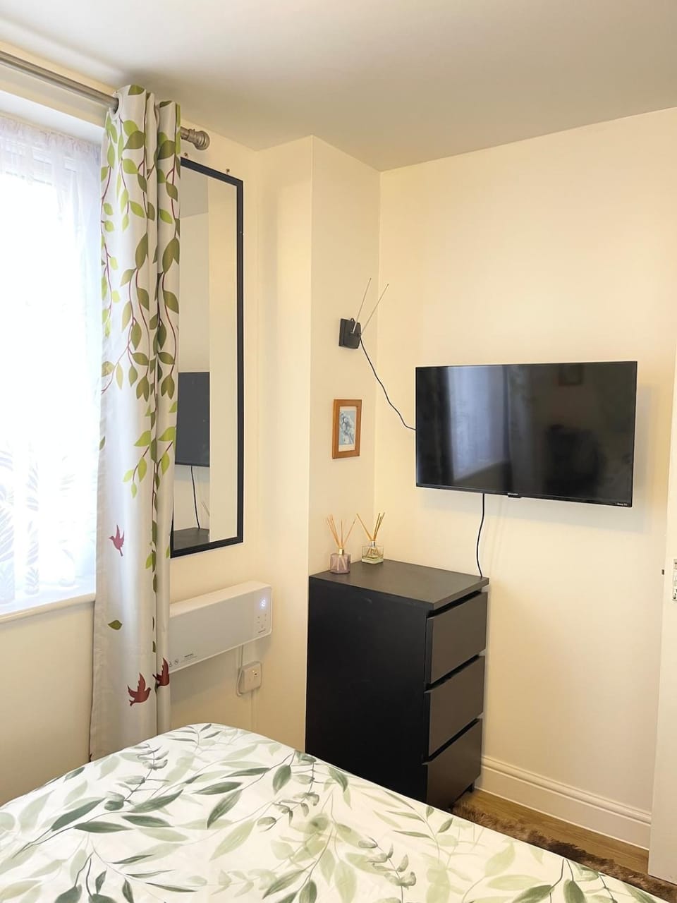 Bed, TV and multimedia