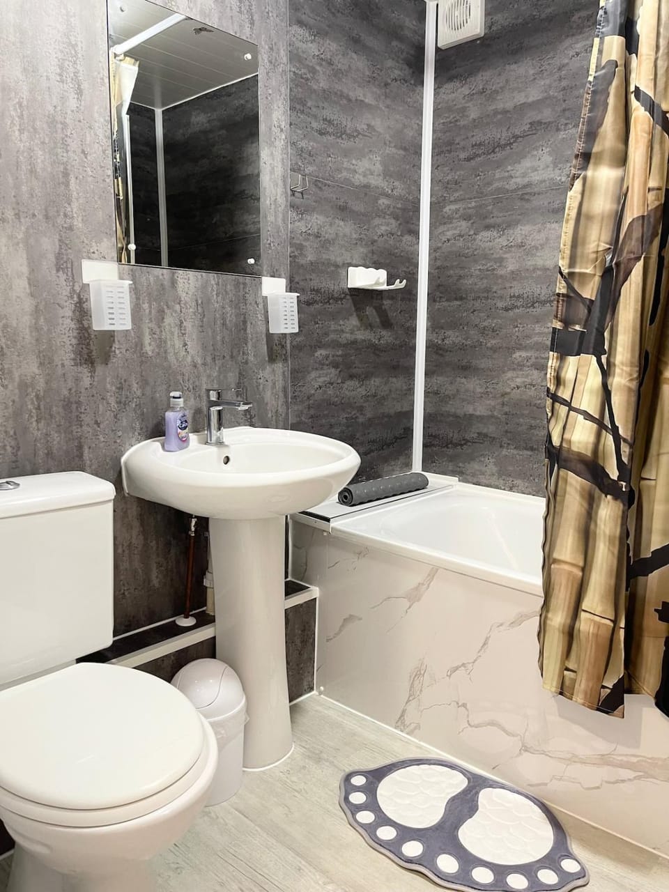 Toilet, Bathroom, Bath