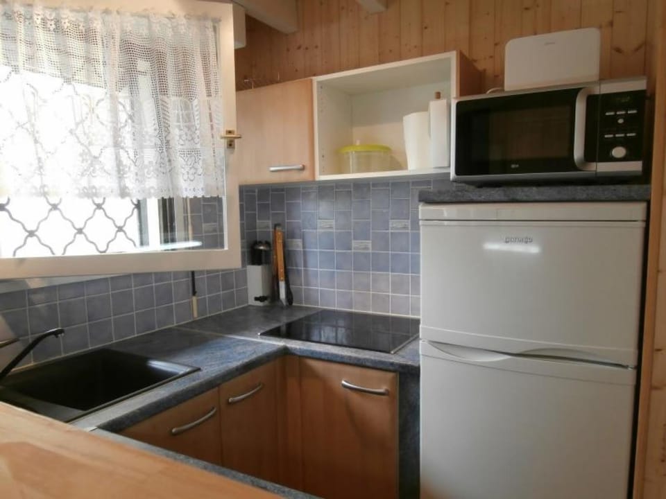 Maison moderne entre forêt et océan, avec jardin et terrasse. - FR-1-239-425 House in Seignosse