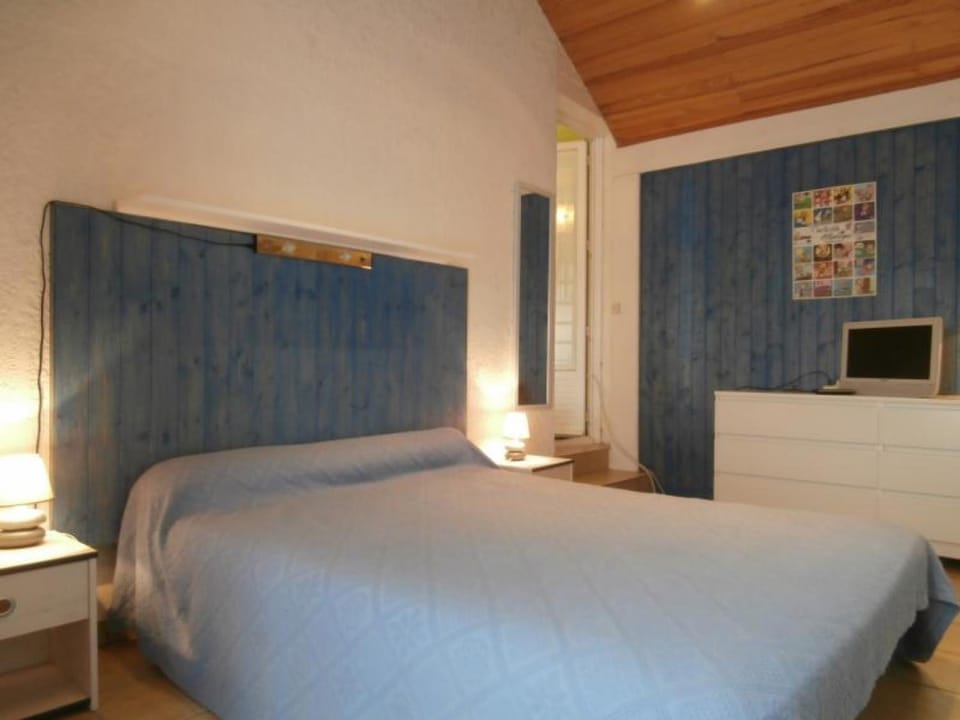 Maison moderne entre forêt et océan, avec jardin et terrasse. - FR-1-239-425 House in Seignosse