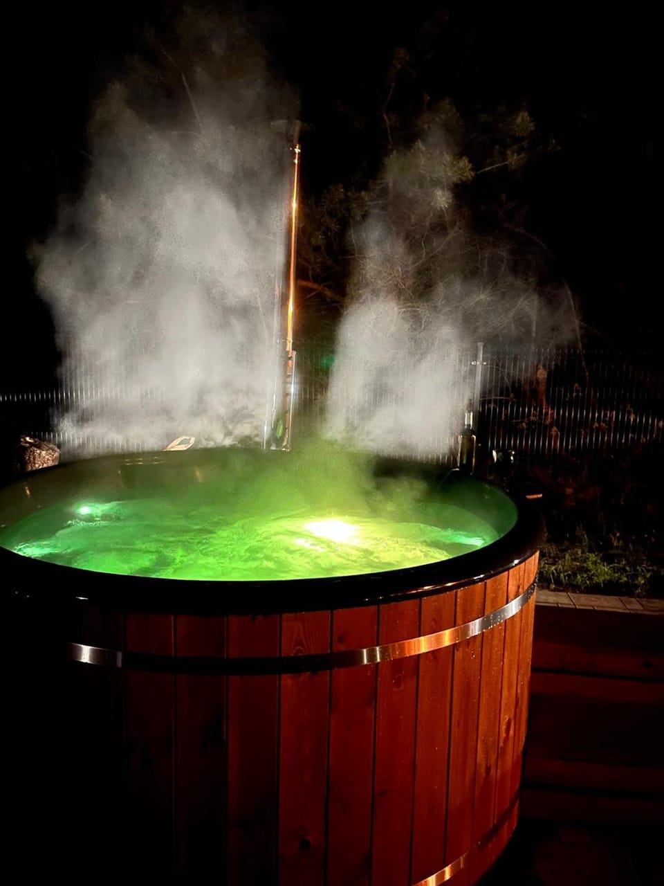 Hot Tub, Hot Tub
