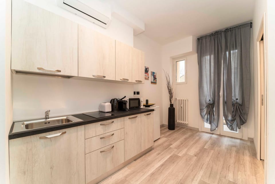 Kitchen or kitchenette, minibar, pet friendly, stove