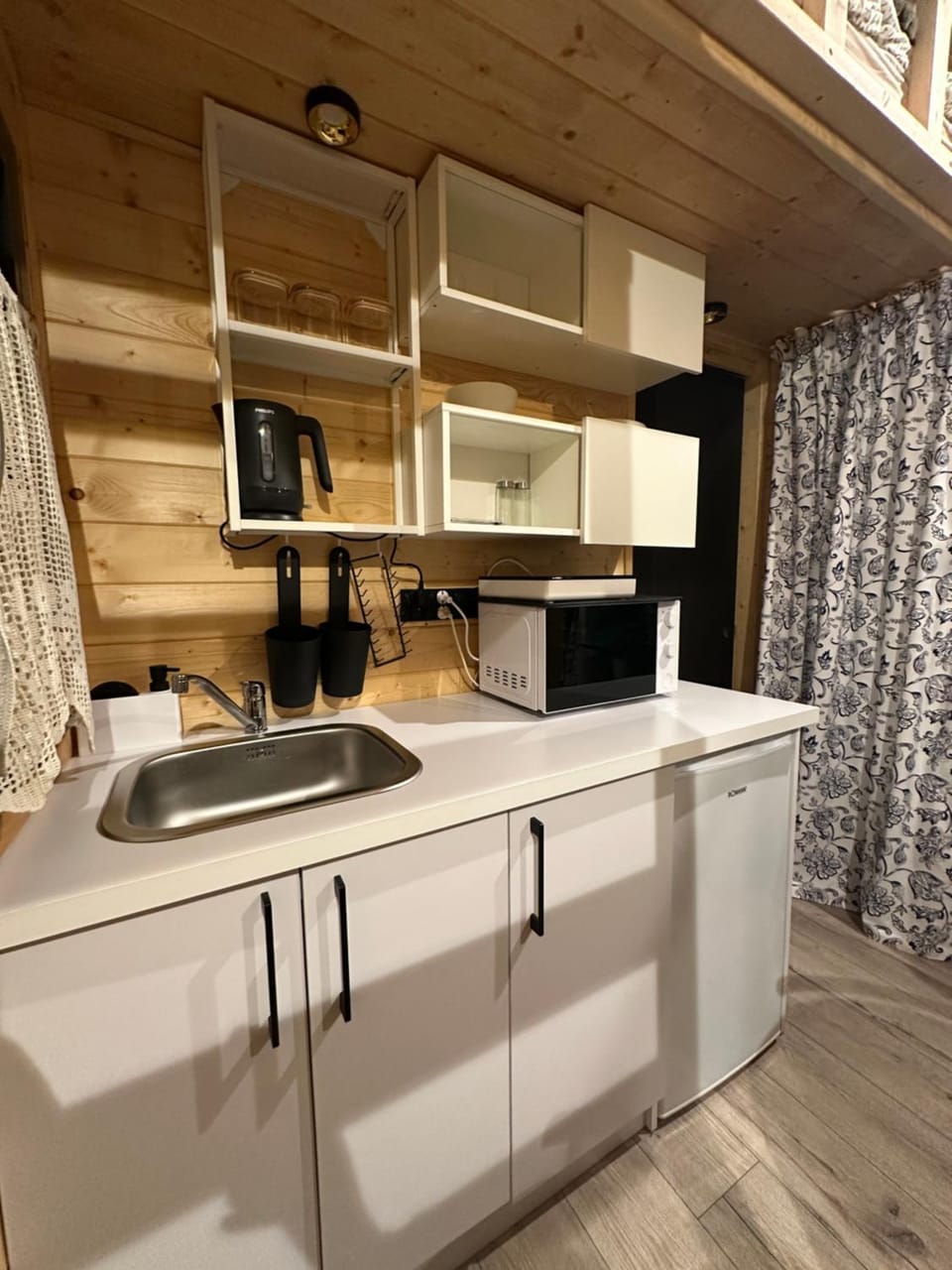 Kitchen or kitchenette, pet friendly