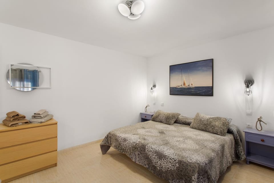 Living room, Bedroom