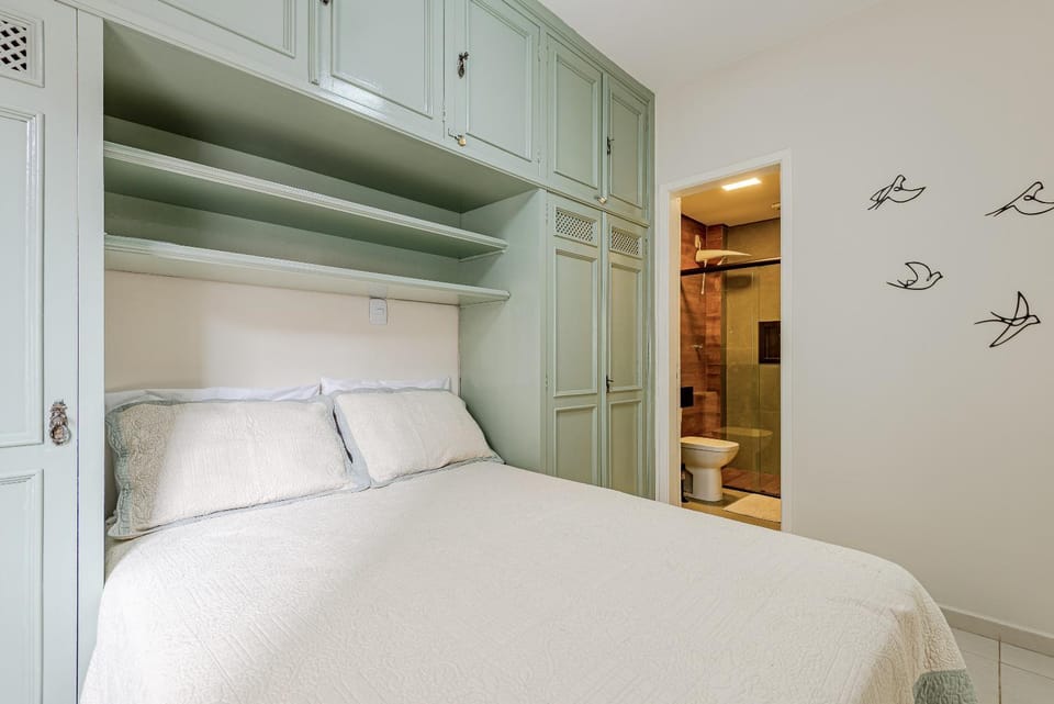 Bed, Bedroom, wardrobe
