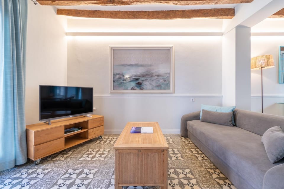 Property building, Living room