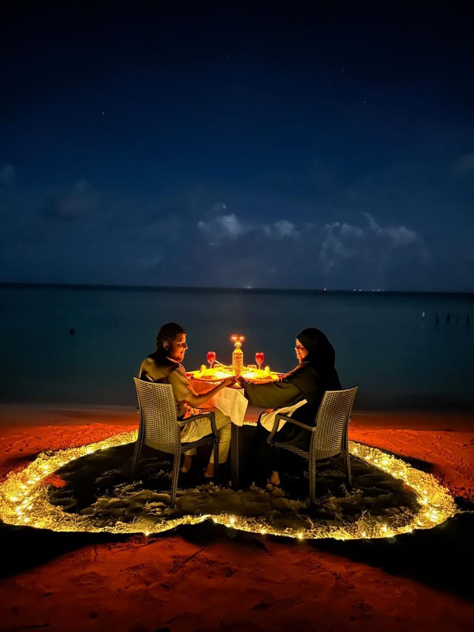 Night, People, Natural landscape, Food and drinks, Beach, Food, Guests