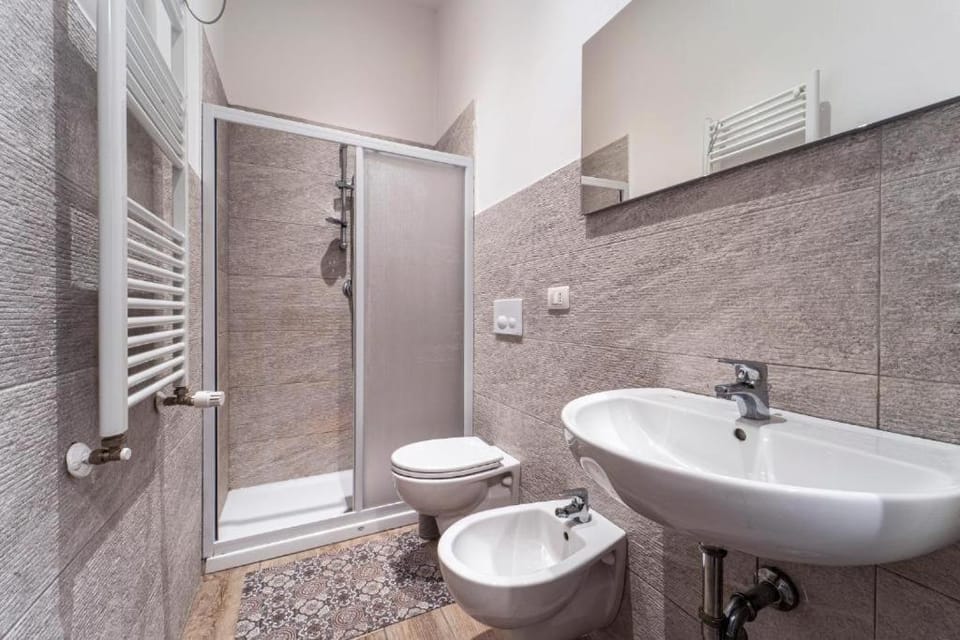 Shower, Toilet, Bathroom, bidet