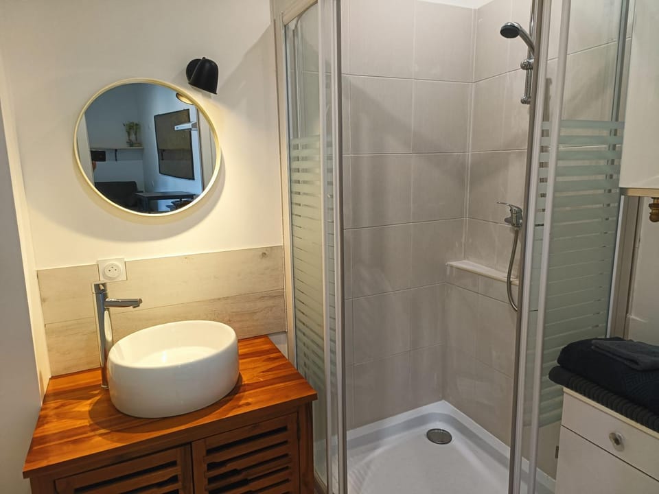 Petit studio proche centre-ville Apartment in Brittany