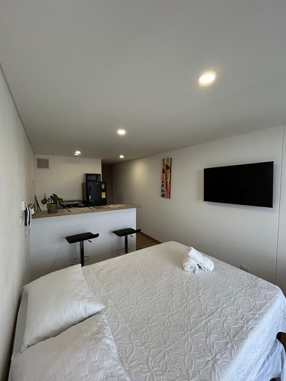 Bed, Photo of the whole room