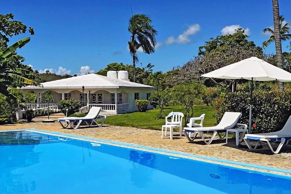Property building, Pool view, Swimming pool