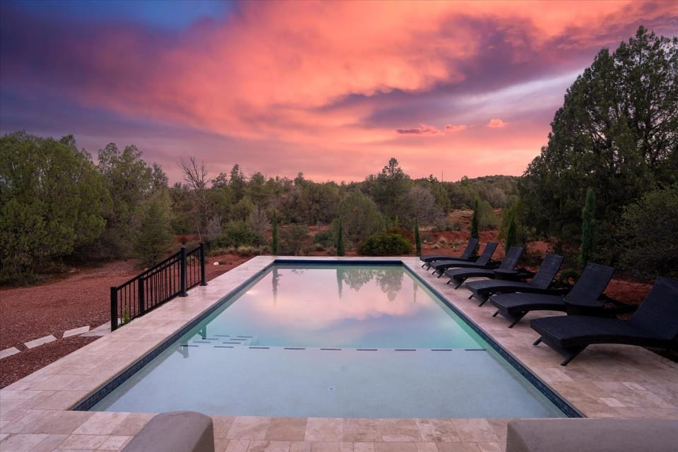 Game Room Outdoor Fun Hot Tub Games BBQ More House in Sedona