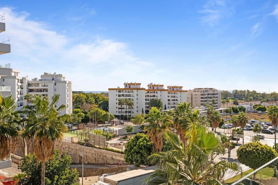 Modern and Stylish in Nueva Andalucia - RDR462 Apartment in Marbella
