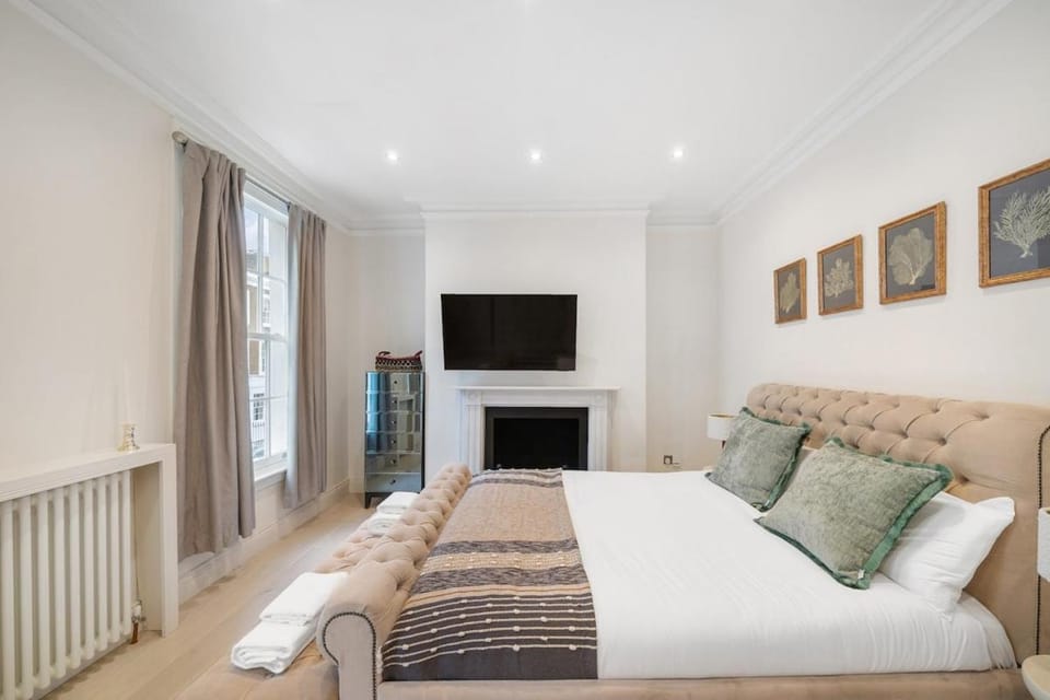 New stylish 3-Bed Pimlico House near Big Ben House in City of Westminster
